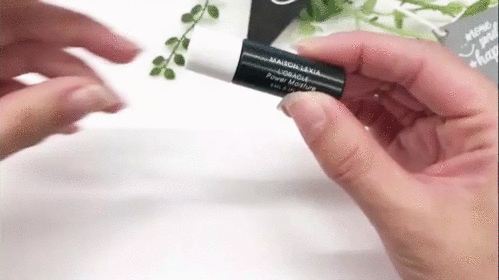 オラクル　美容液レビュー　手の甲