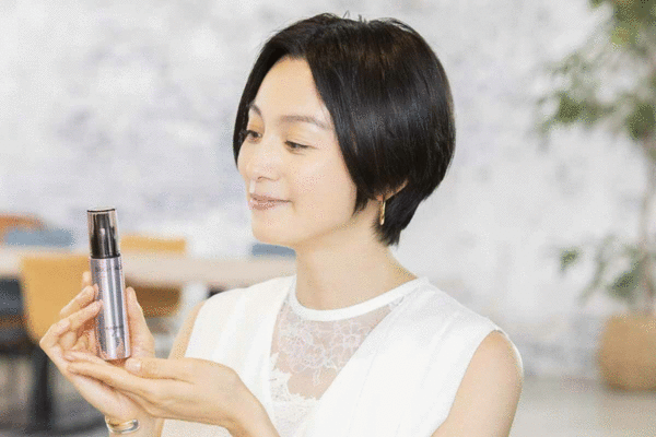 ブライトエイジ　本上まなみ