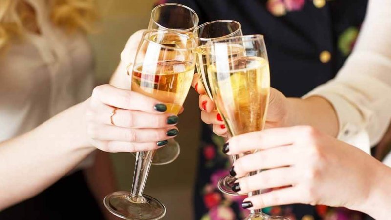 ラグ シャンパン